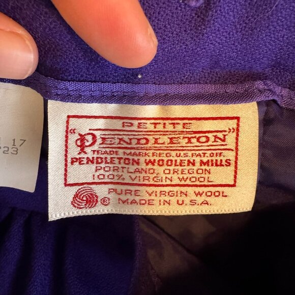 Vintage 70s Pendleton 100% Wool Purple Straight Skirt, Career Wear,  Size 2P - Picture 5 of 12